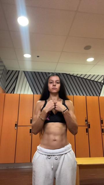 @taragym02
