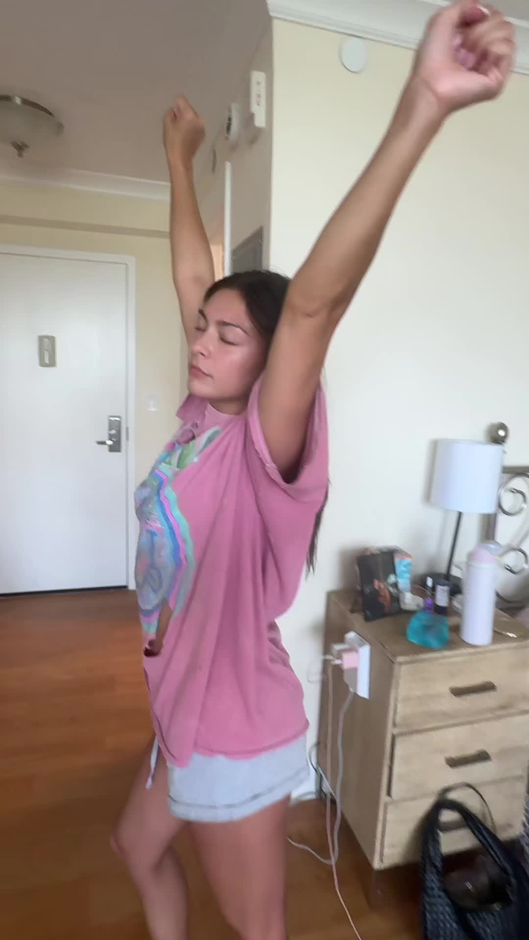 @M.yvonne4