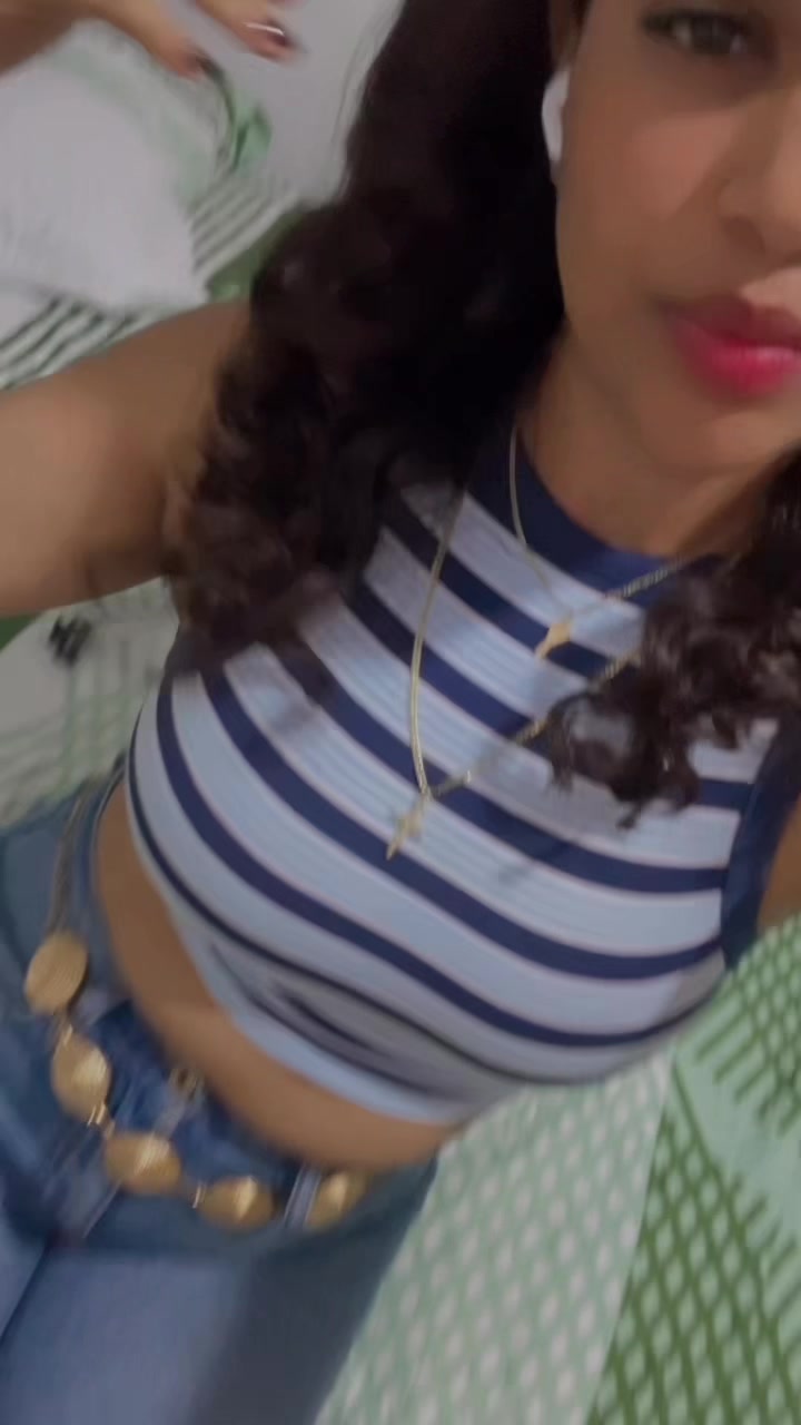 @Reina