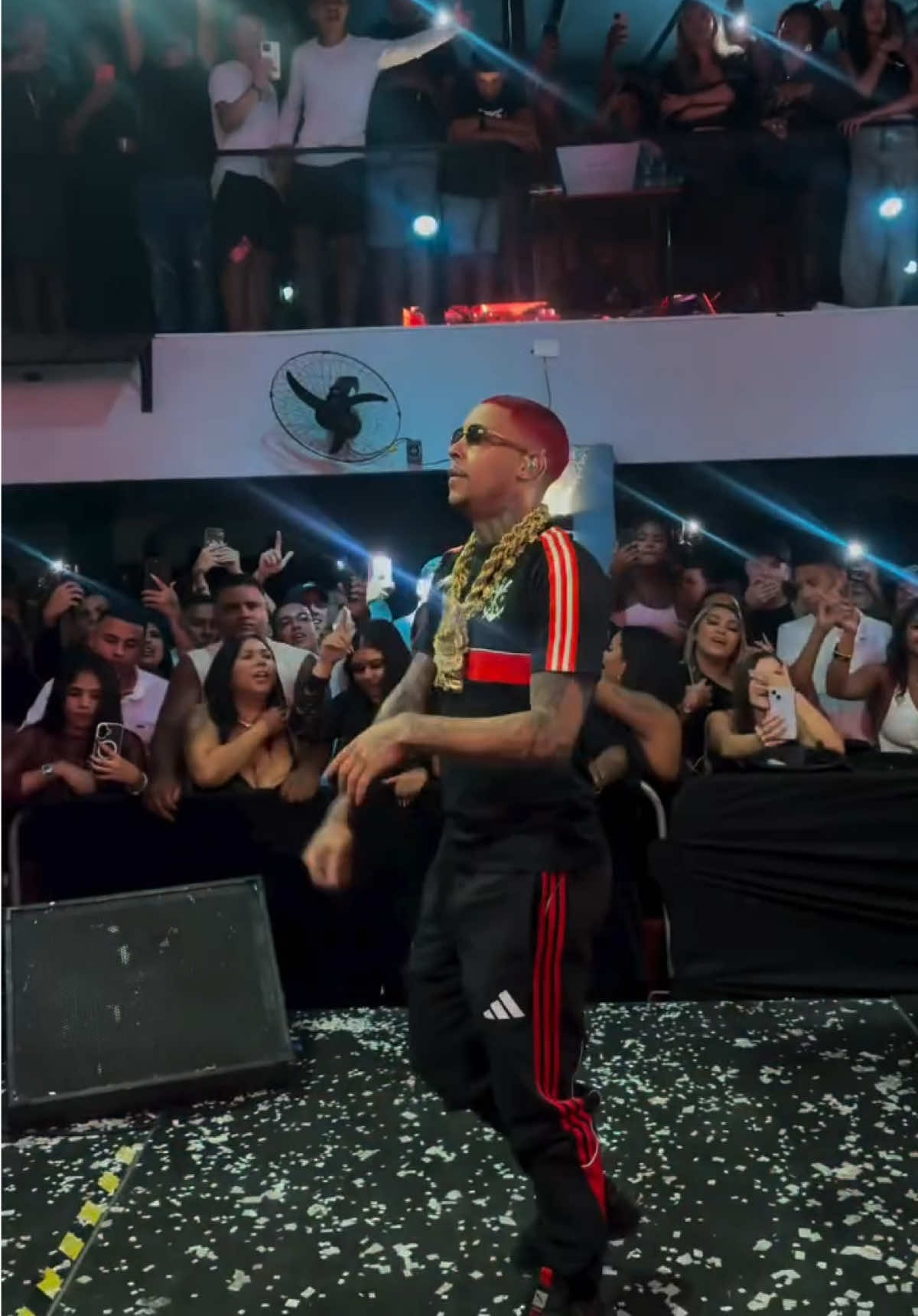 @MC POZE DO RODO