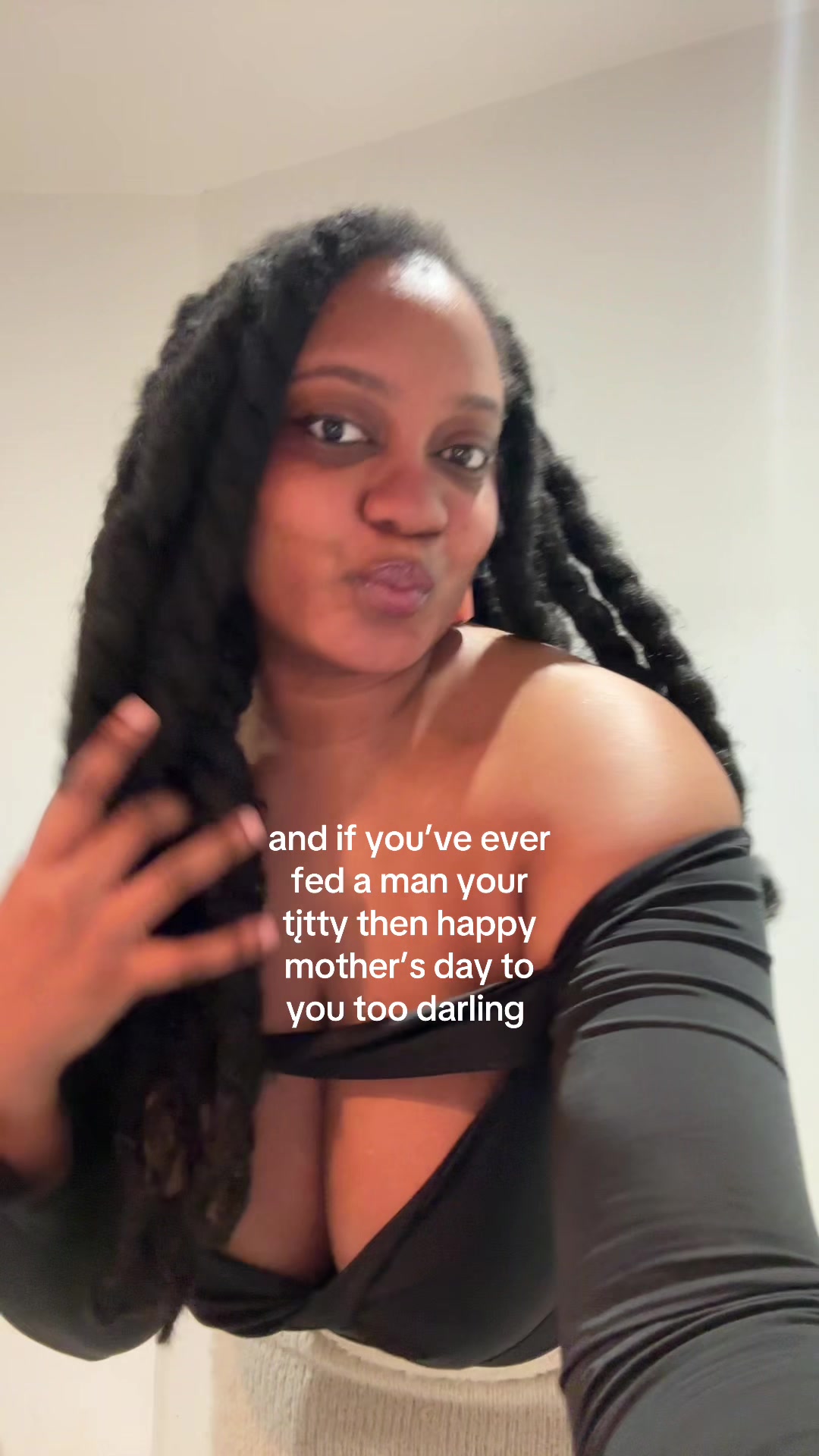 @audreypleasee