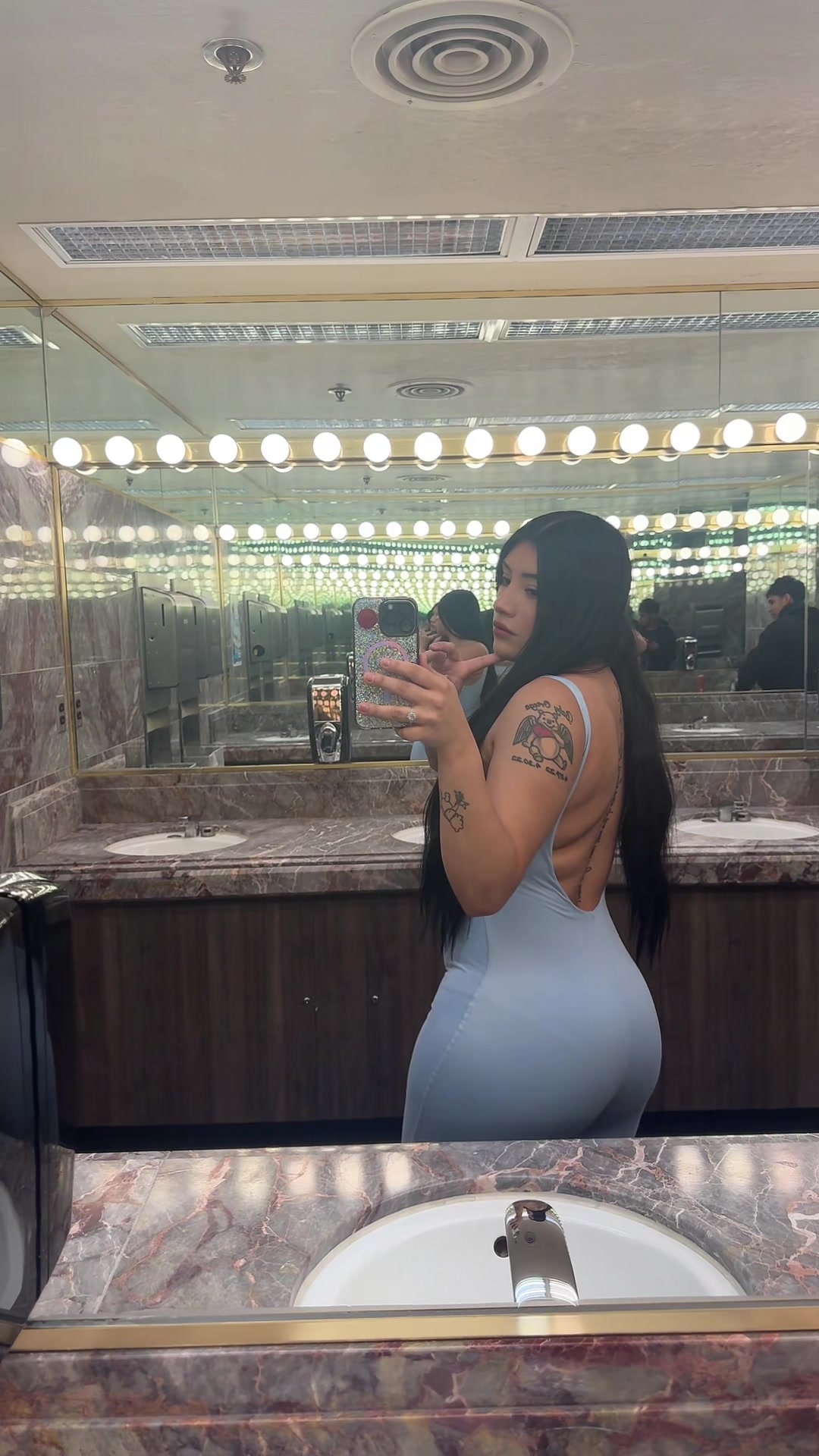 @tanalenni_3
