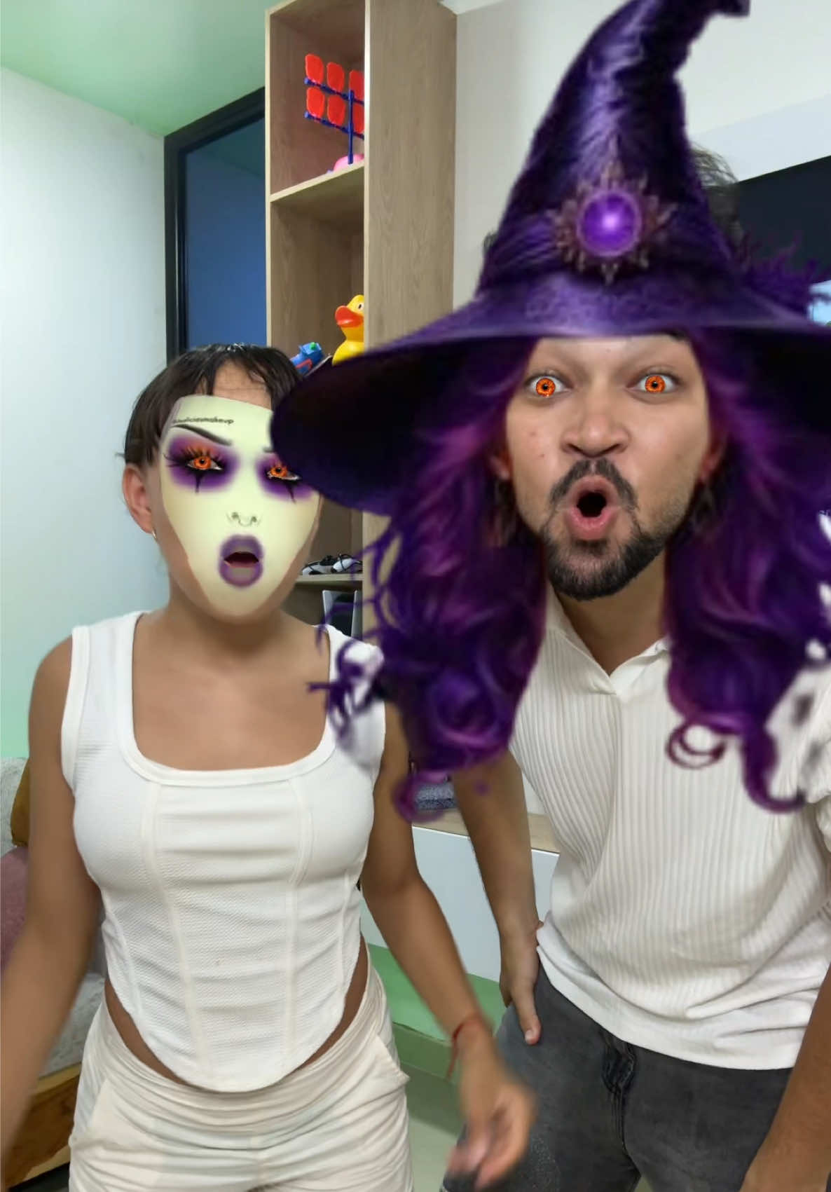 @Jhoyla