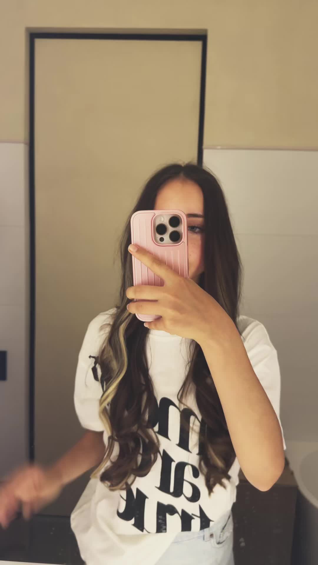 @Milana Zharkova 🧚🏻&zwj;♀️