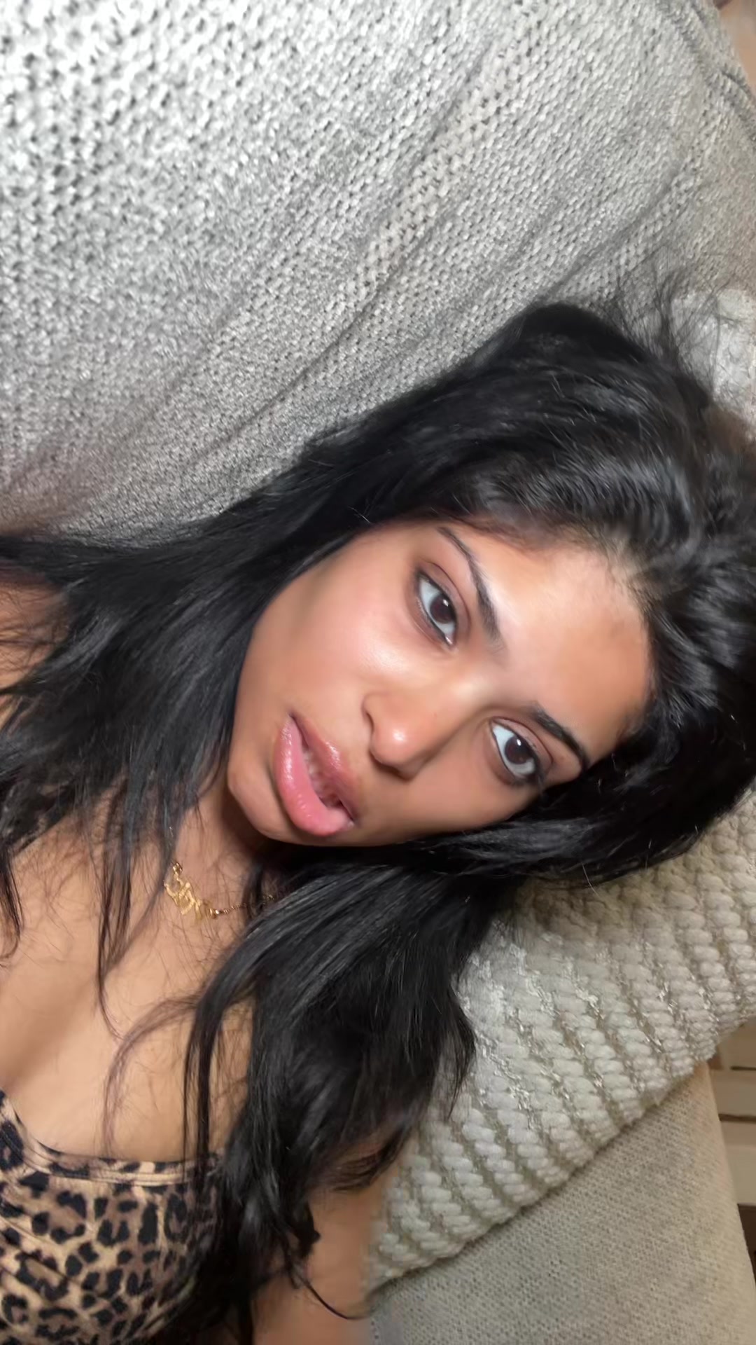 @Priaaaaa