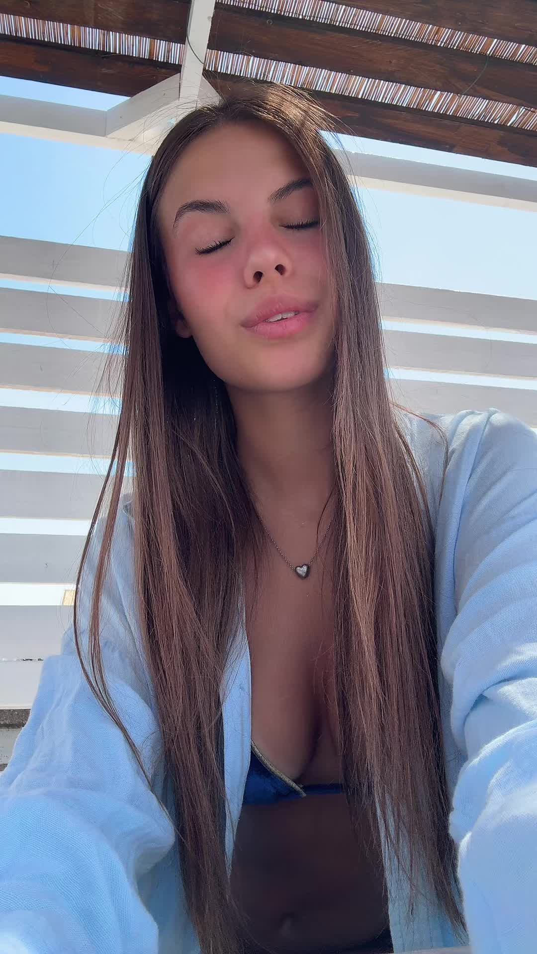 @siriaa