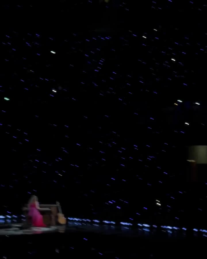 @𓂃꙳⋆videos from the eras tour