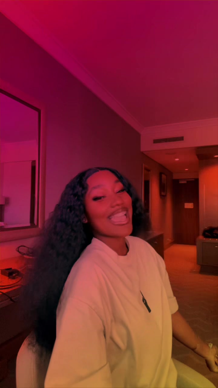 @𝑀𝒶𝒦𝒽𝒶𝓁𝒾_𝑜𝓂𝓊𝒽𝓁𝑒✨