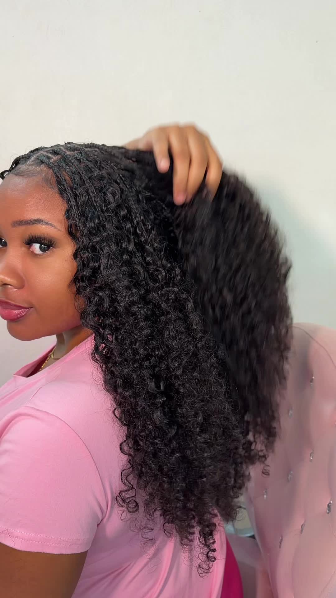 @Sharii | Wig Influencer
