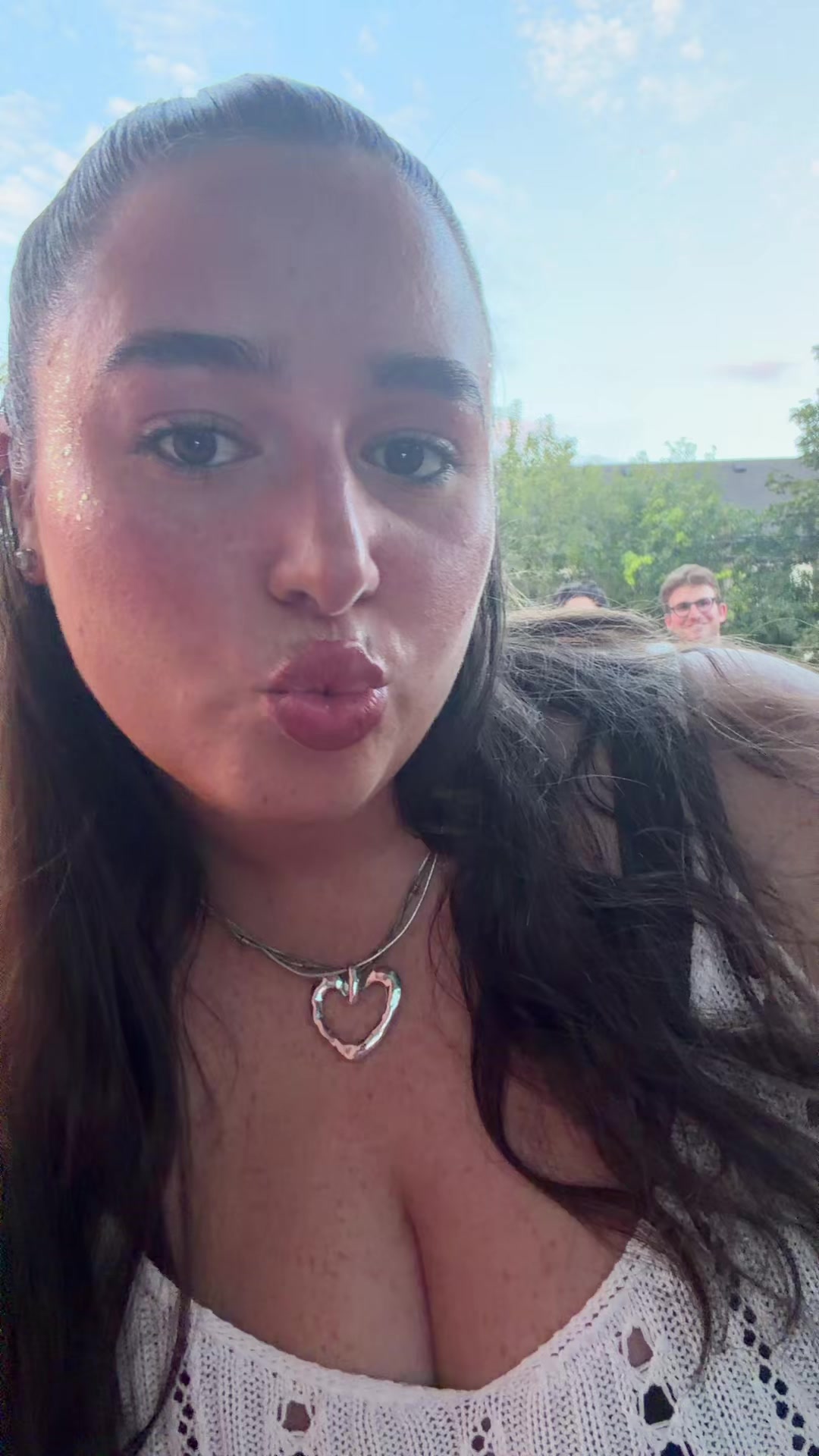 @0drew