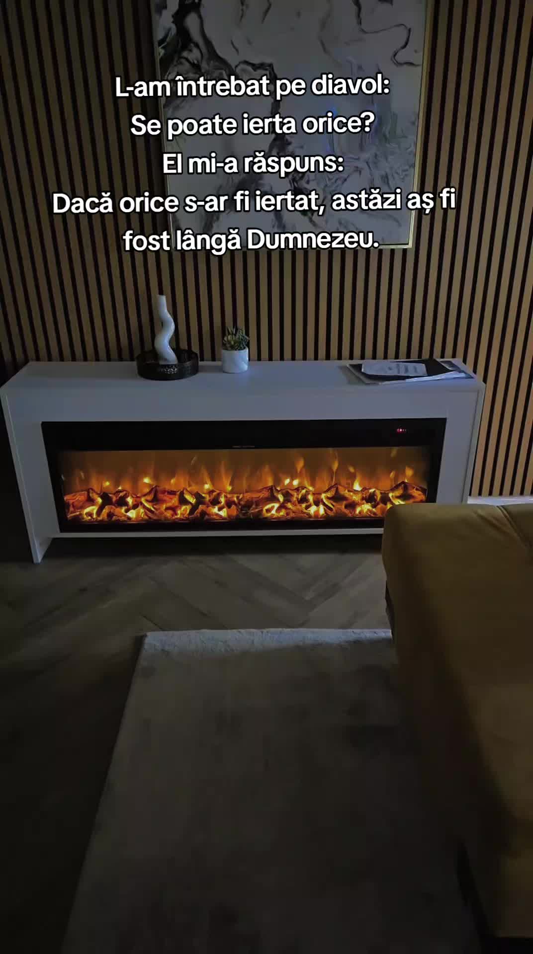 @anaiasmyna2020