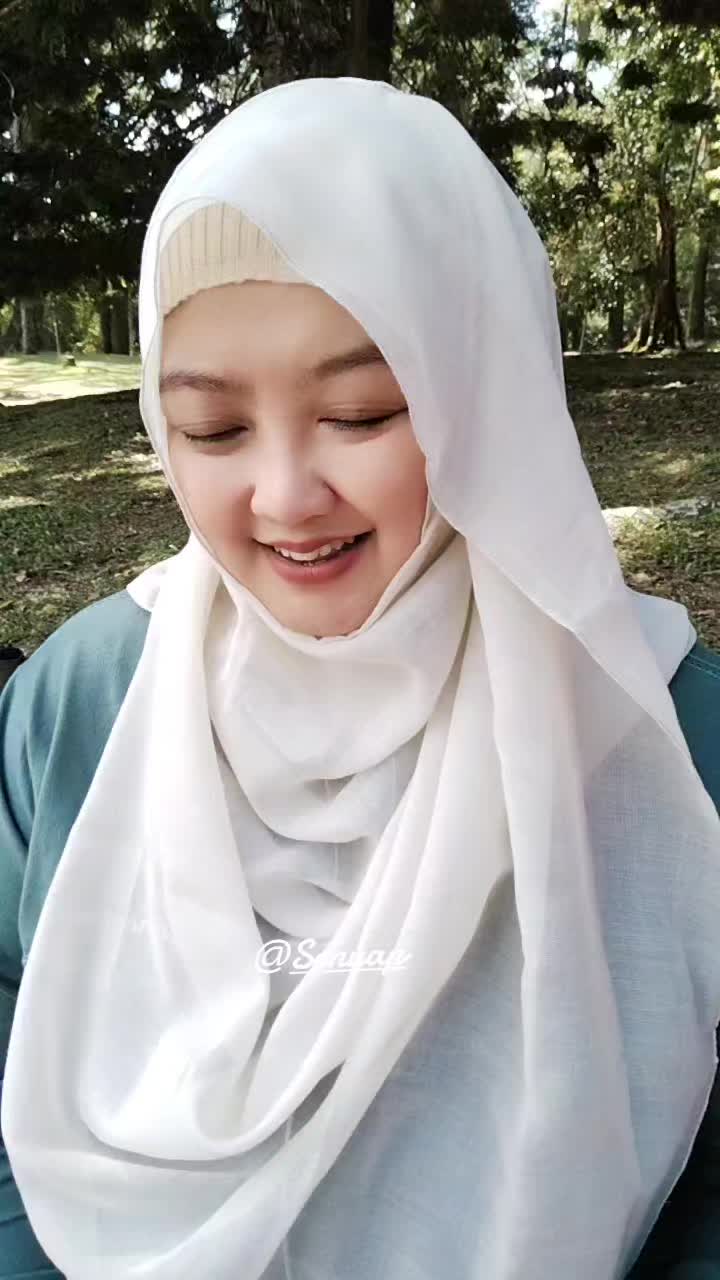 @Senyap