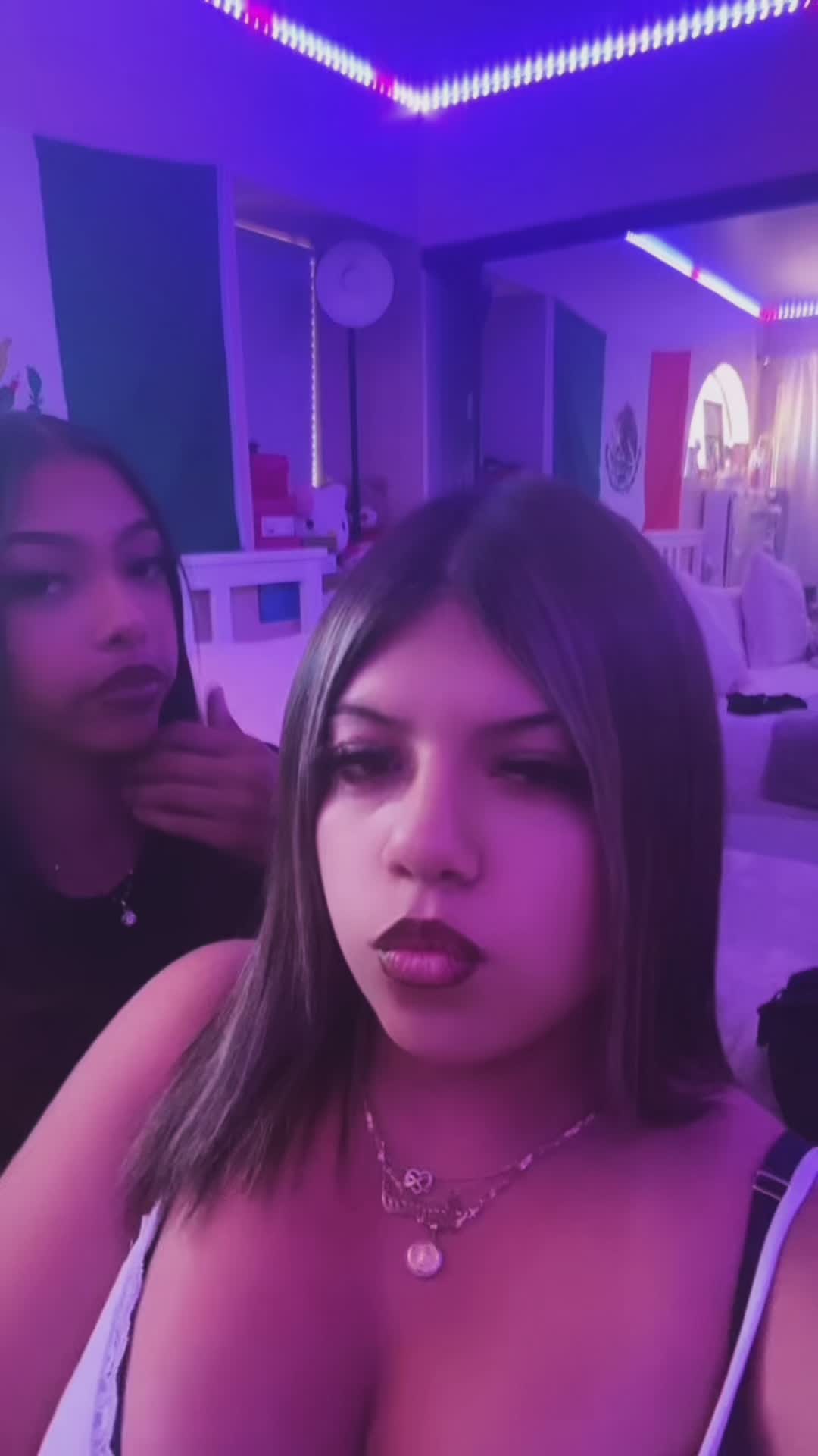 @𝓬𝓪𝓶𝓲𝓵𝓪♕