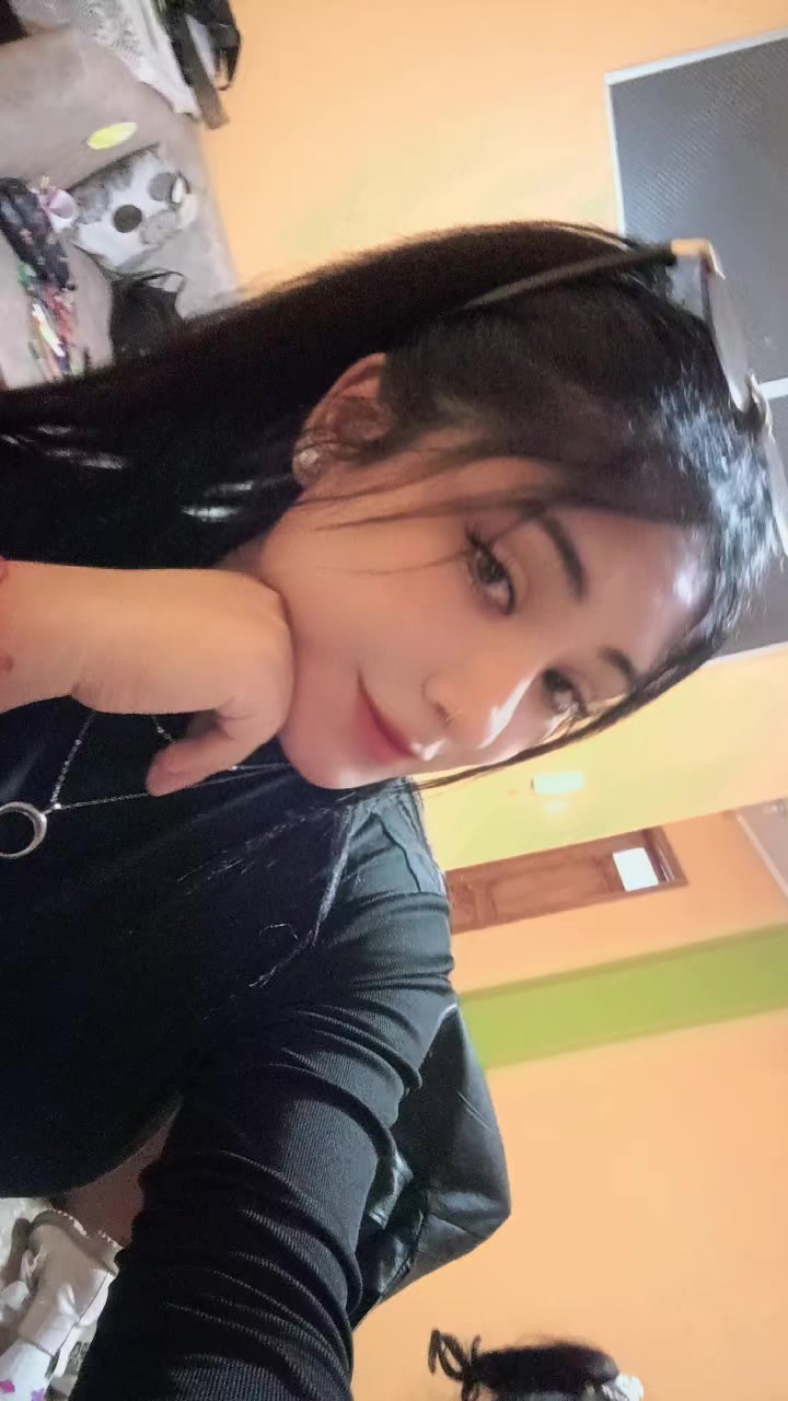 @Fernanda Lopez👸🤠❤