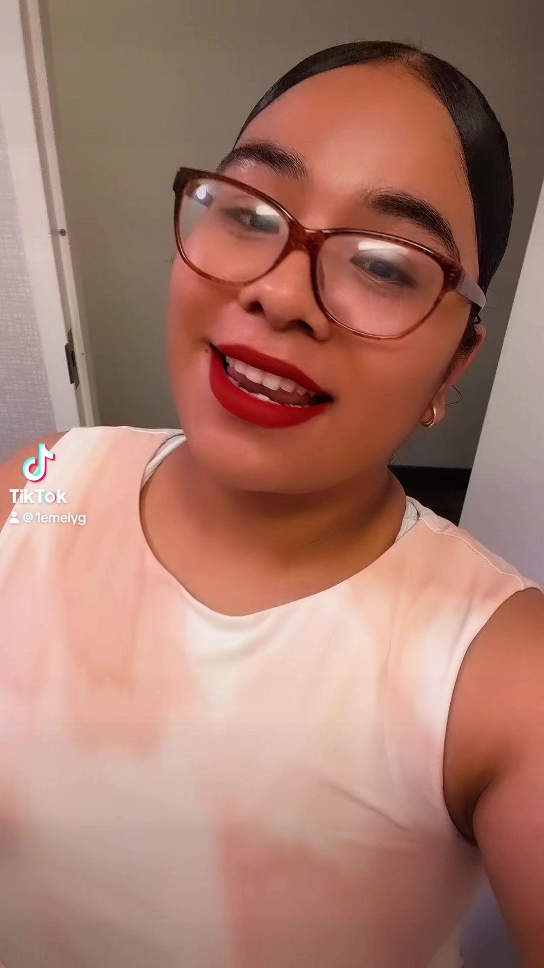 @1EmelyG
