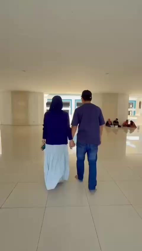 @Syra