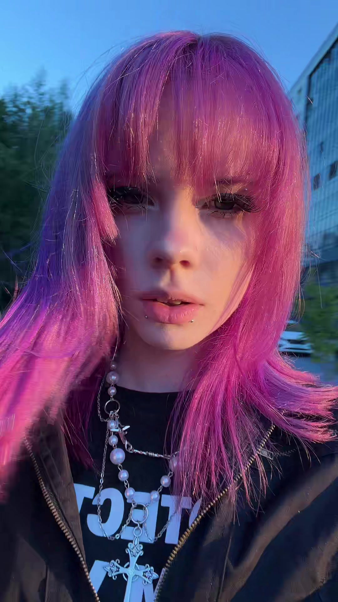 @KittenMitten