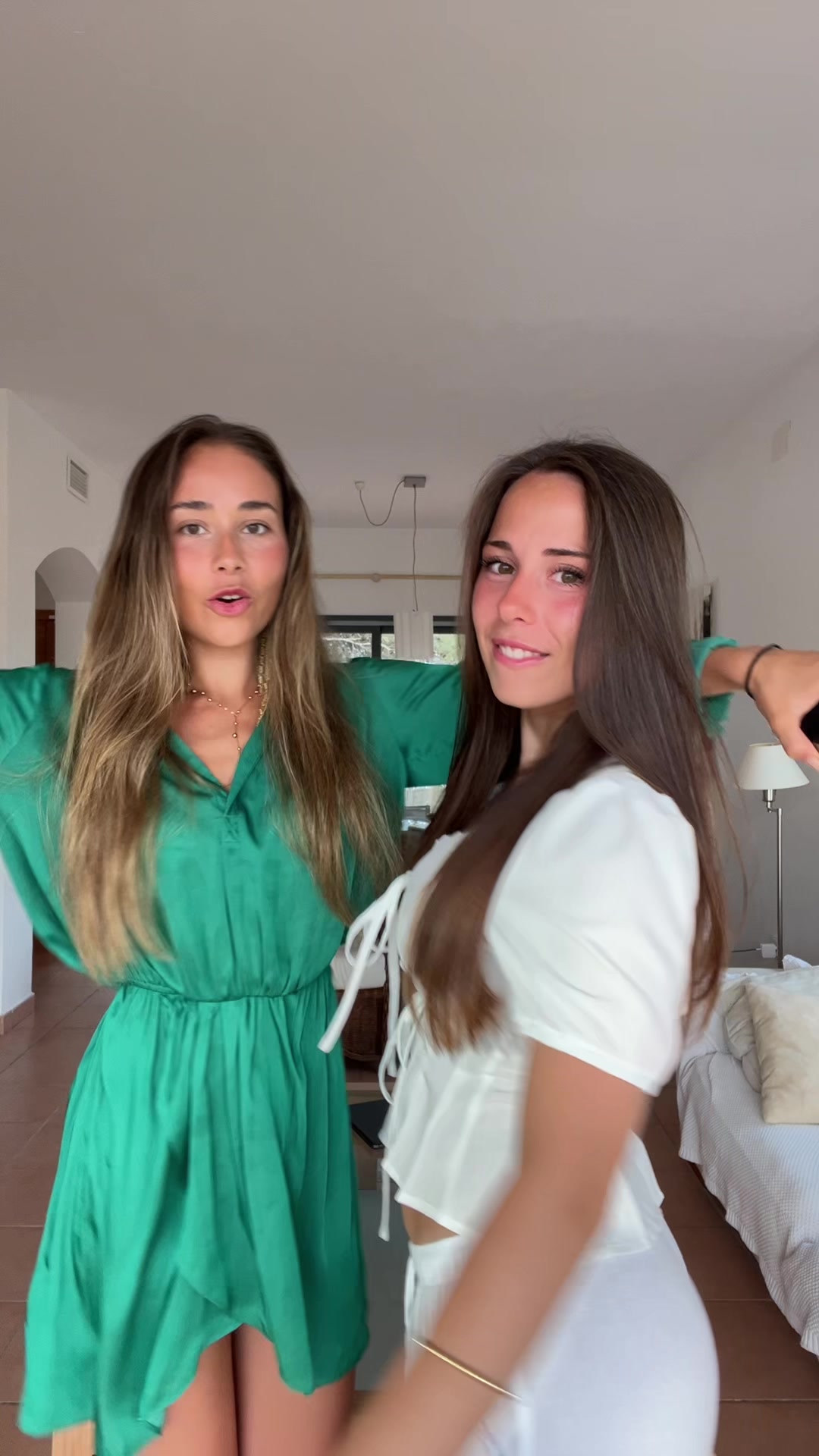 @tini