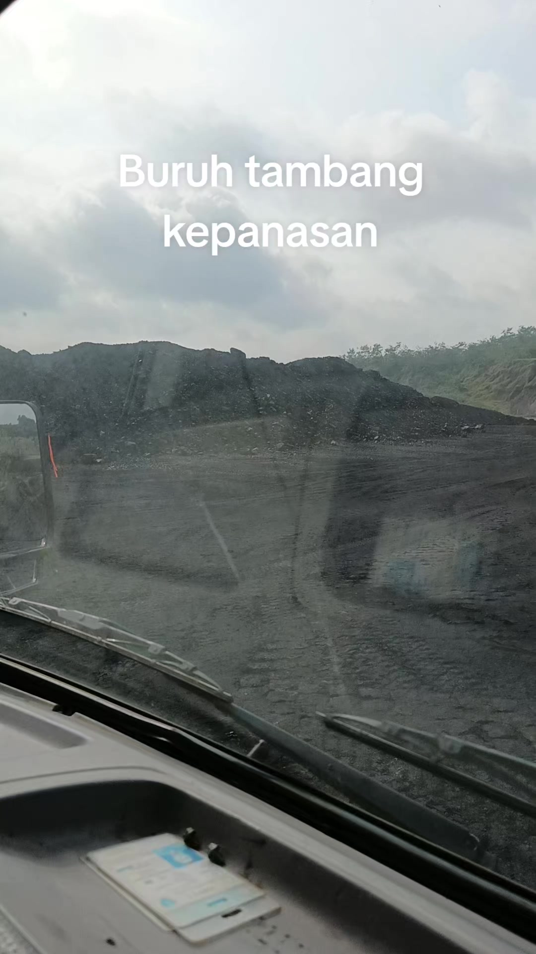 @Sekeratpantai2120644