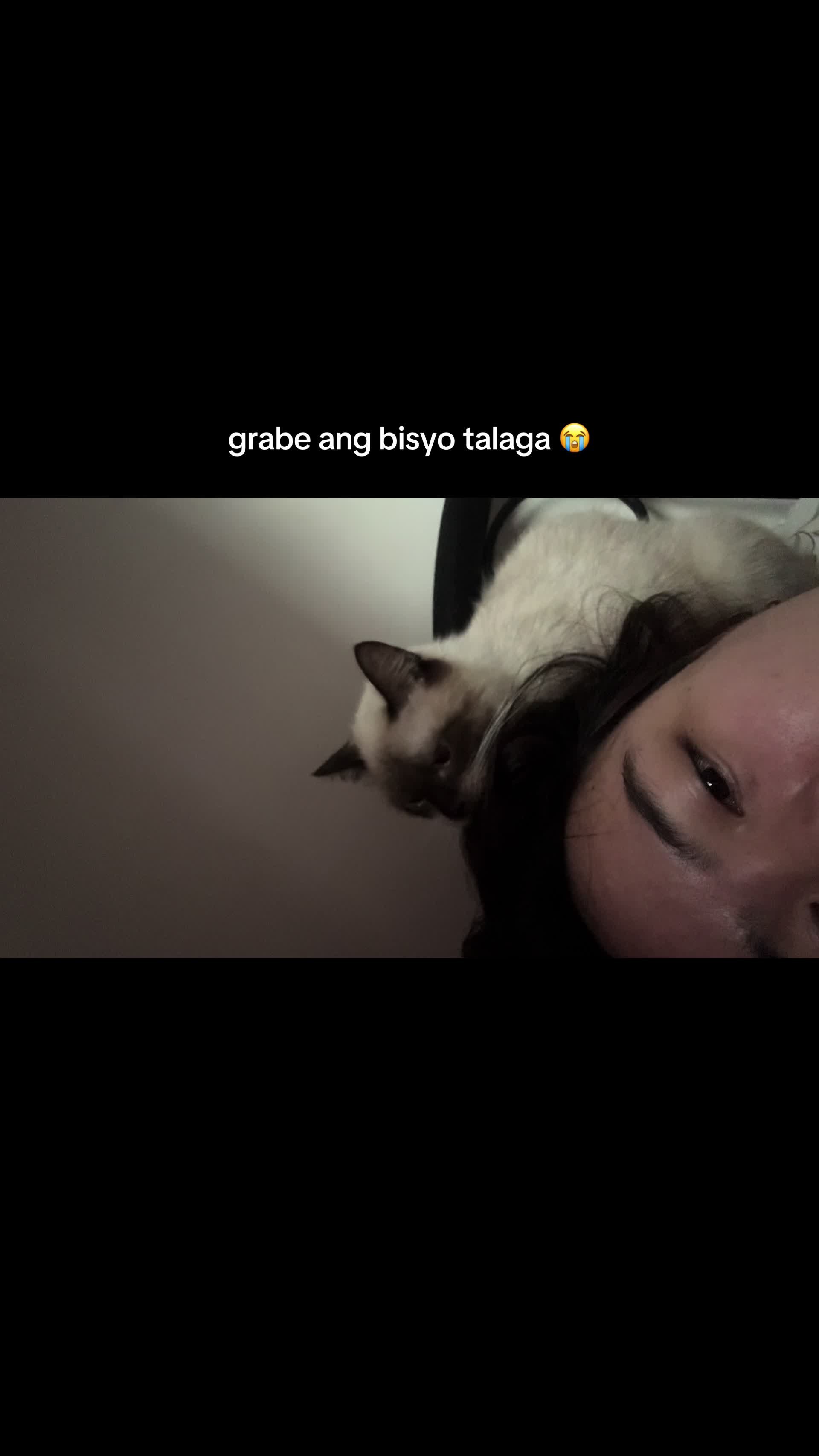 @_shrolives