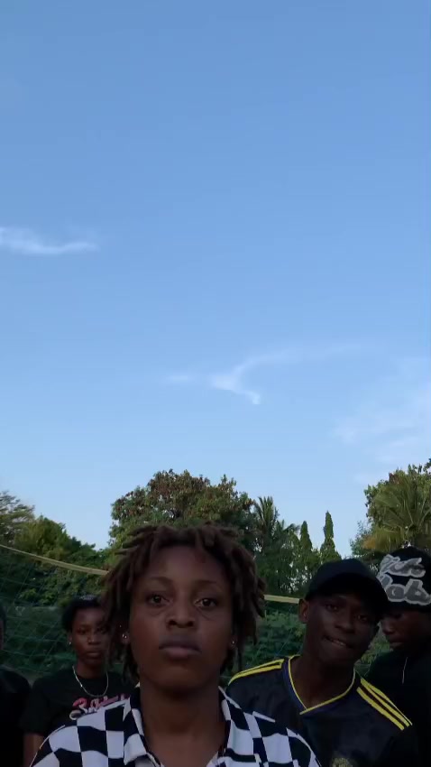 @Sharllet Alex