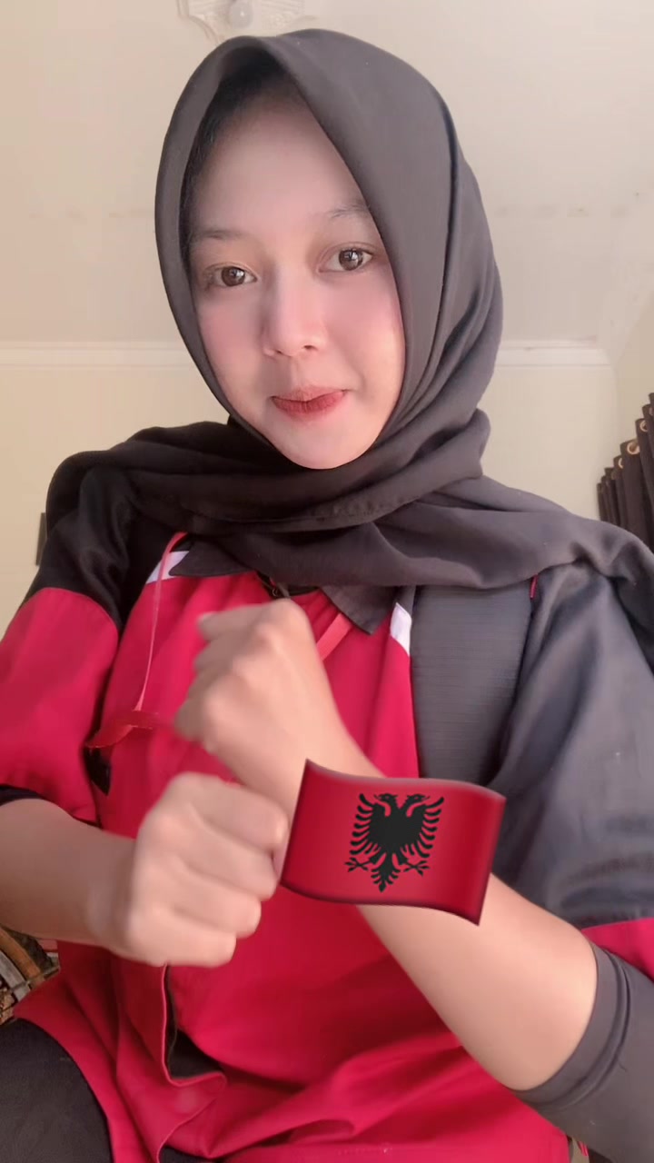 @nadiraainunnisaa