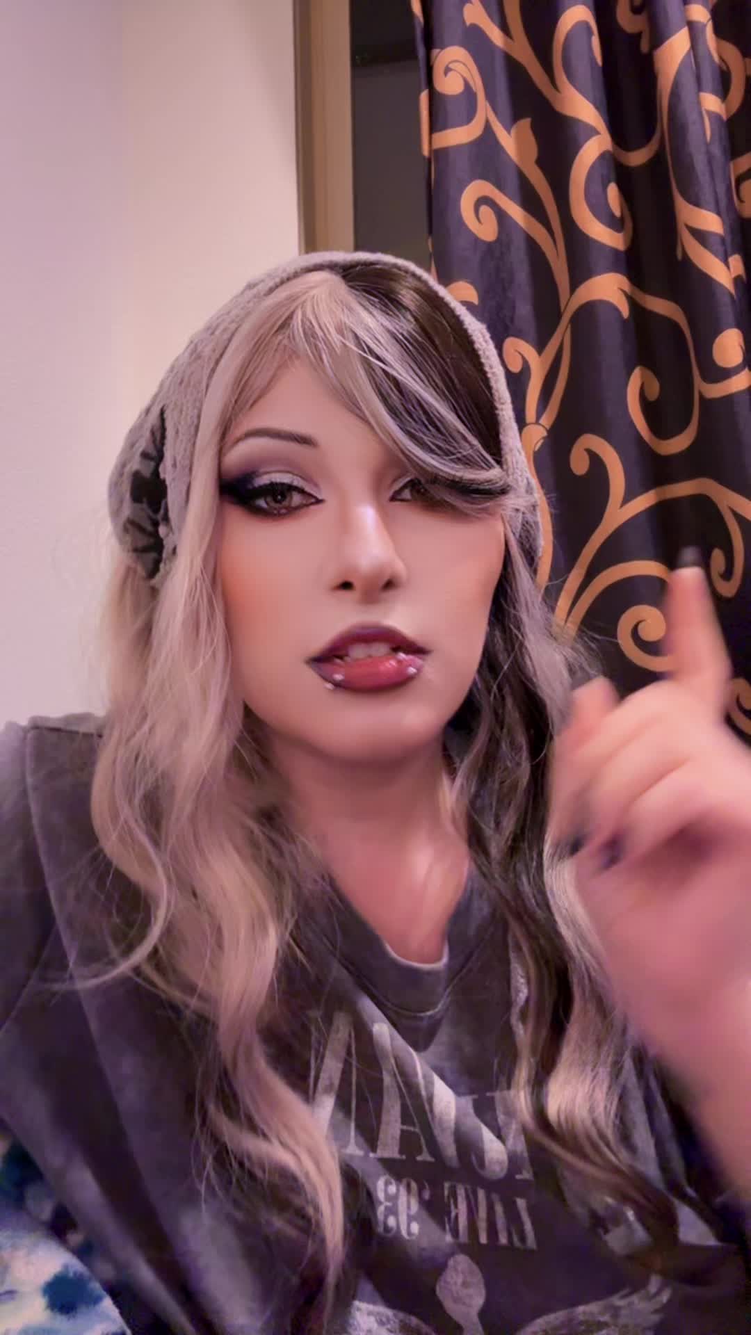 @Lil kitten