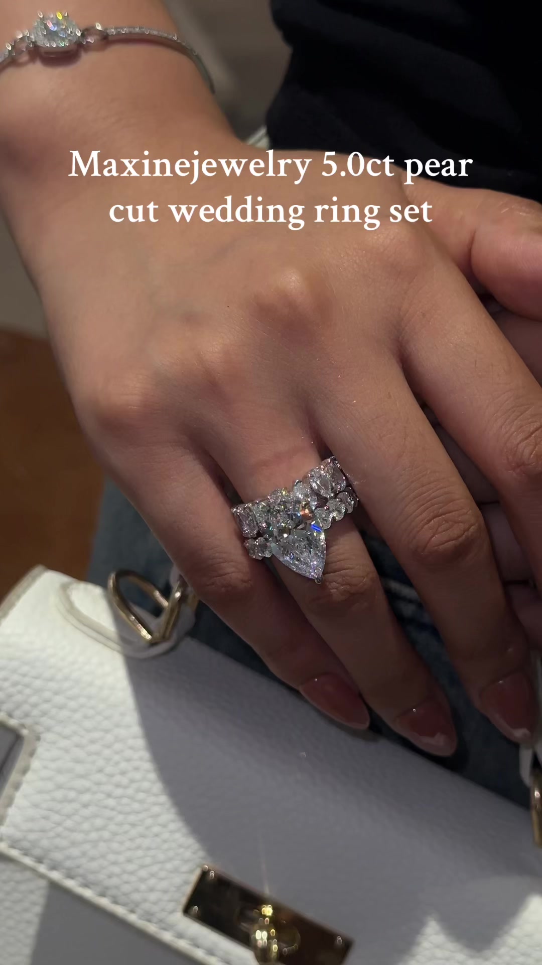 @Maxinejewelry_official