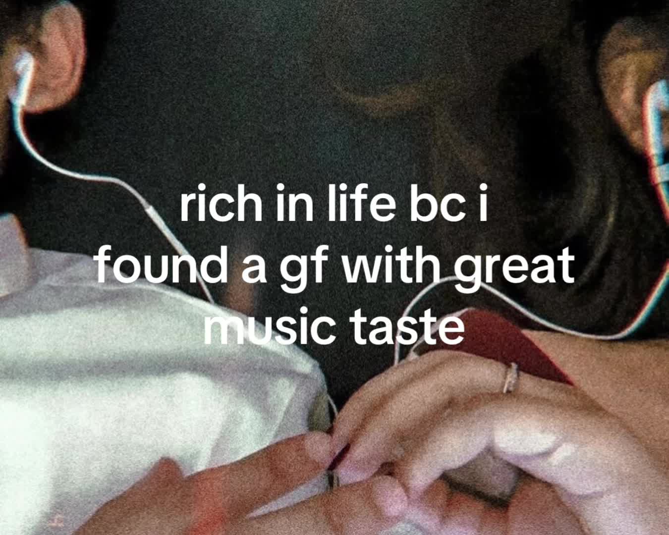 @alittlemore