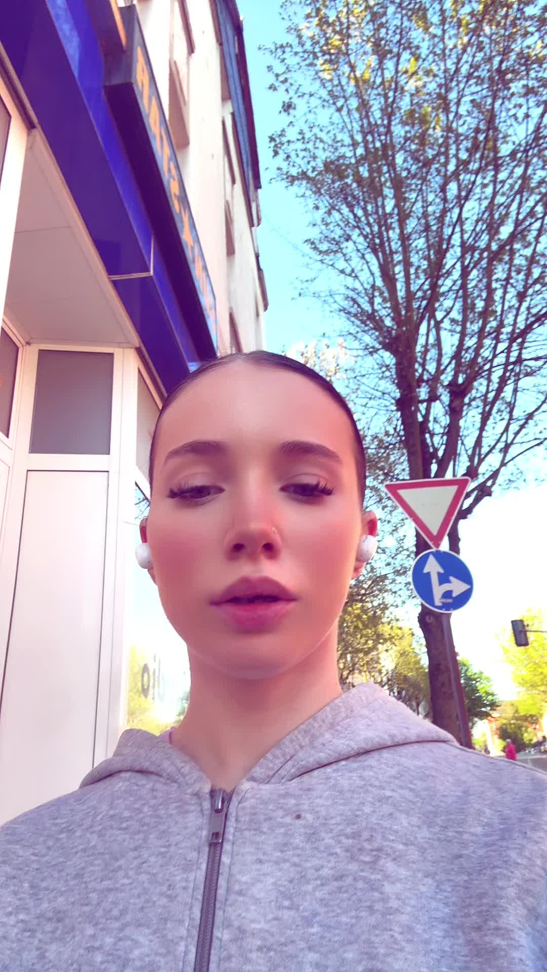 @alana