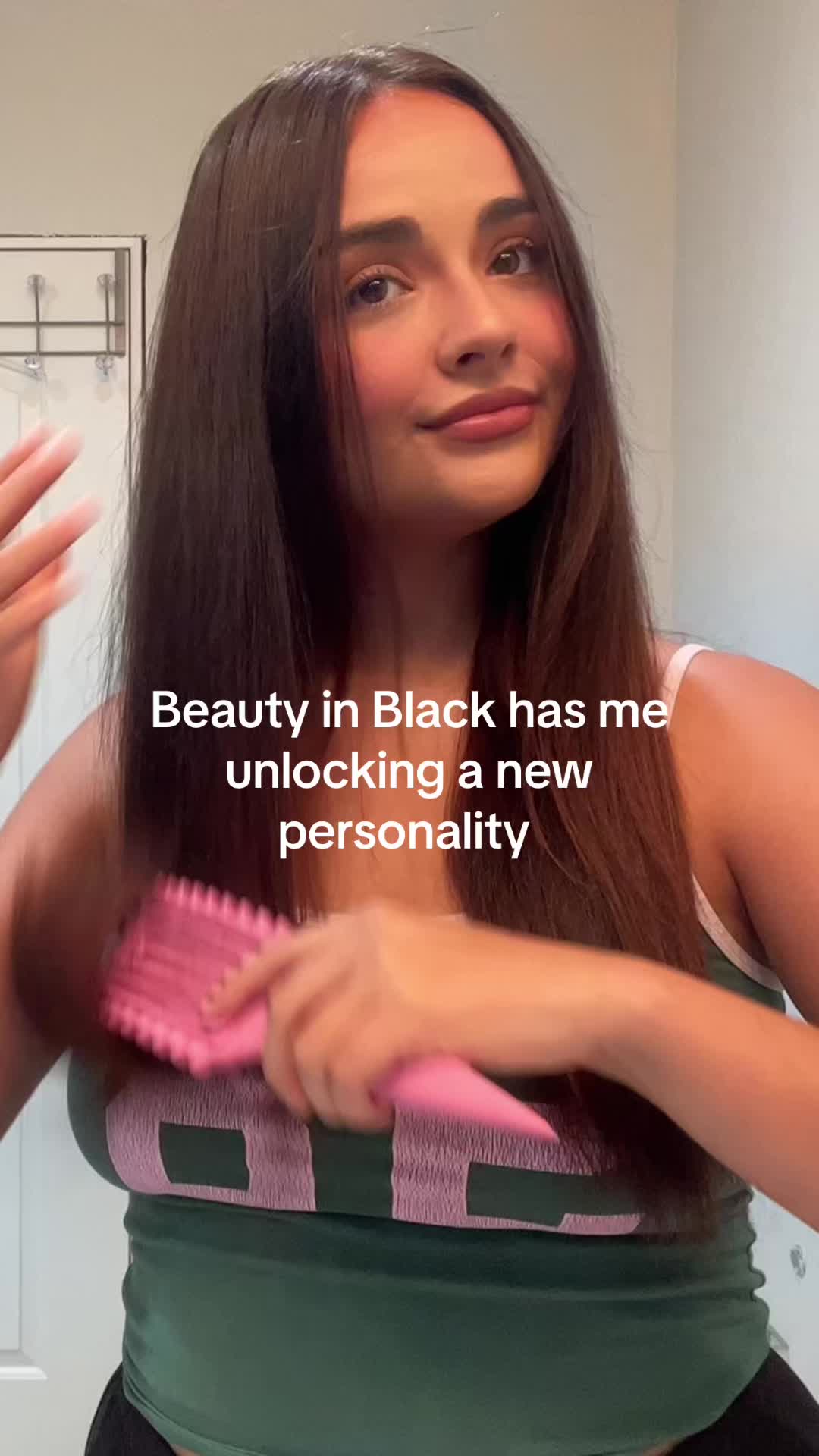 @_joanienicole