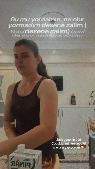 @G&uuml;lnur Kırmızı