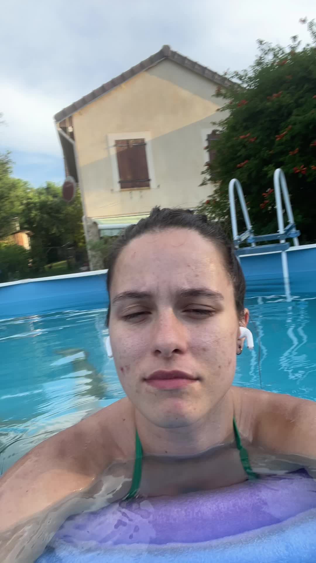 @Alice bouh