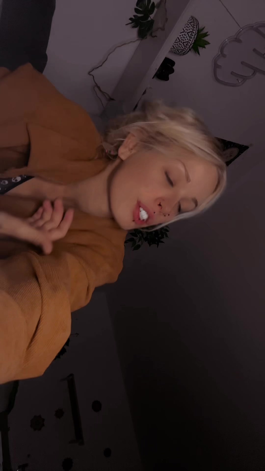 @Jenny🏳️🌈