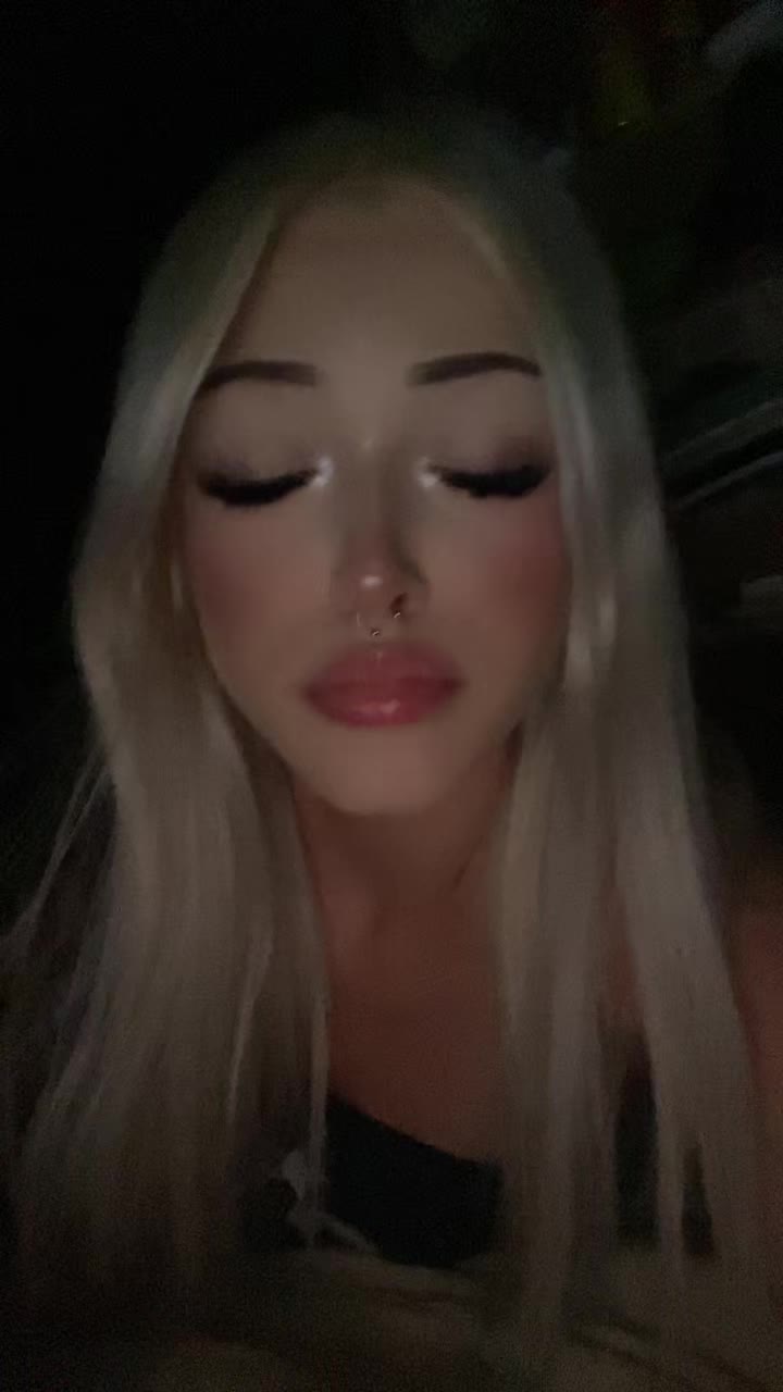 @martynkaniezyje_