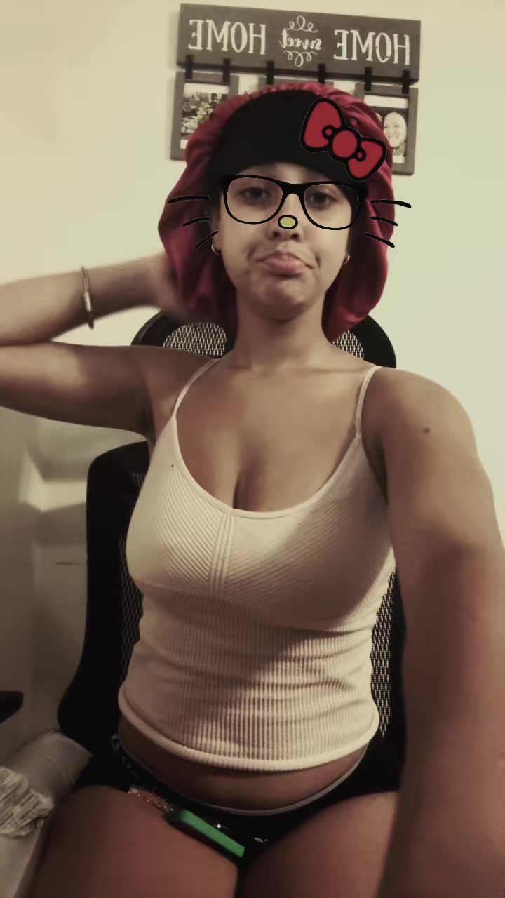 @ThatB_tchboo