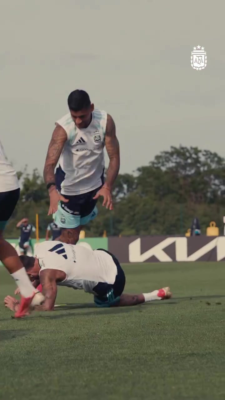 @Selecci&oacute;n Argentina in English