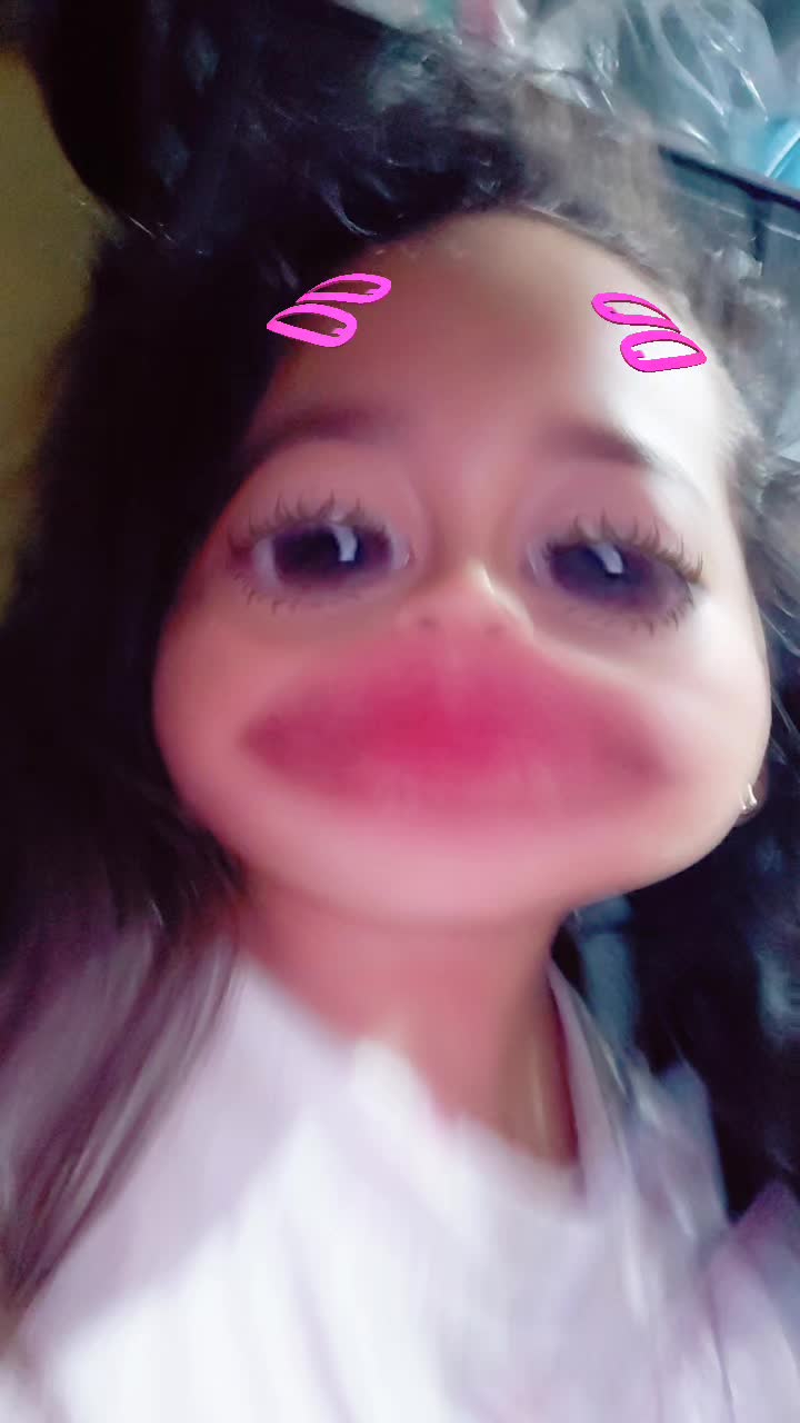 @Víaney