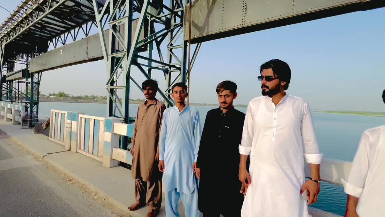 @Mian  islam Dhuddi