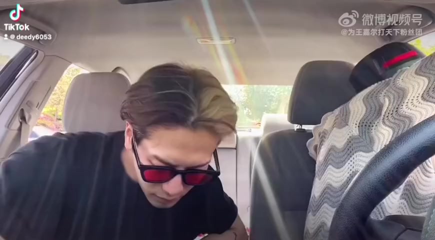 @𝓘'𝓪𝓶 𝓘𝓷𝓭𝔂