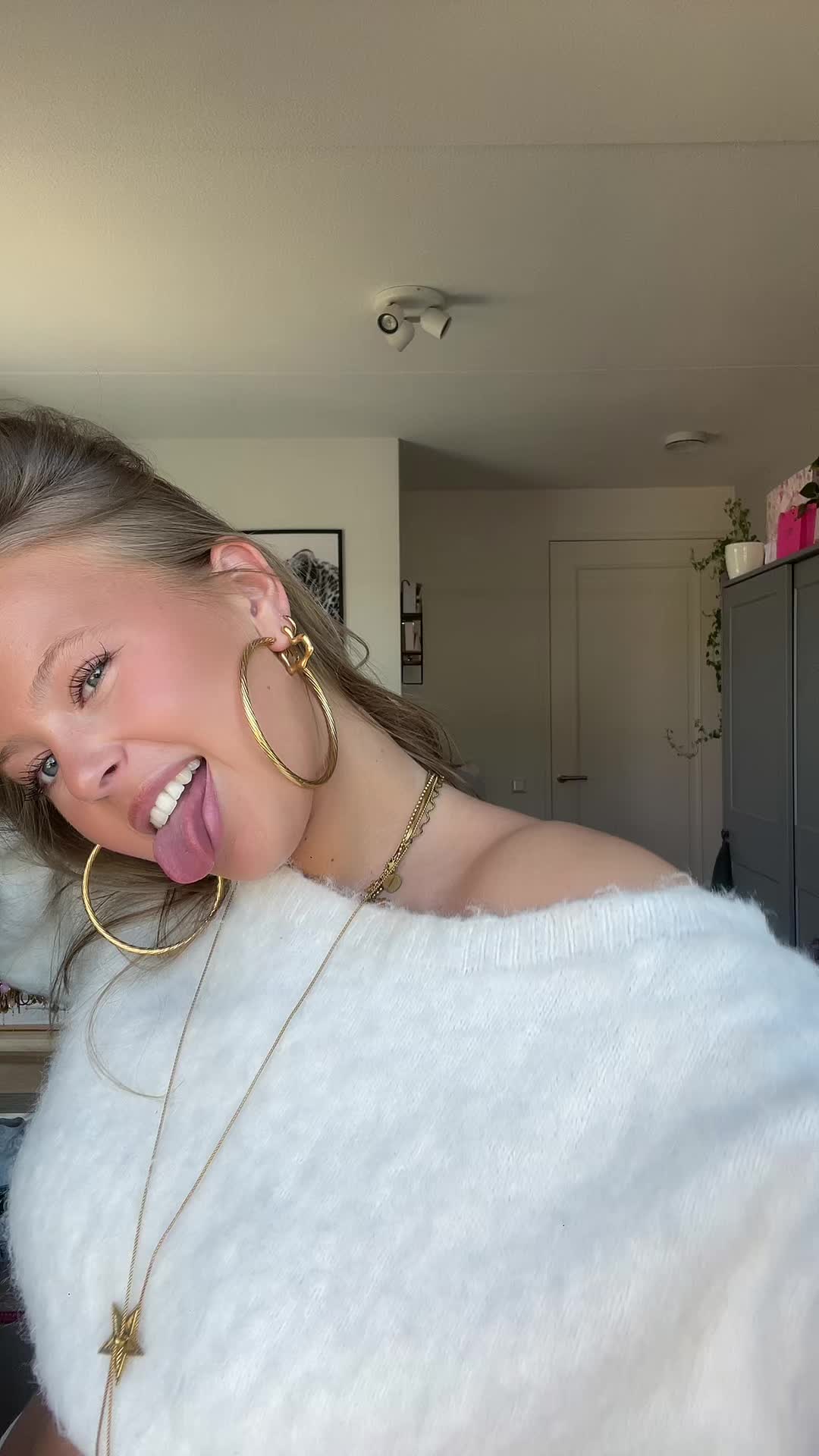 @𝐋𝐨𝐭𝐭𝐞⭑