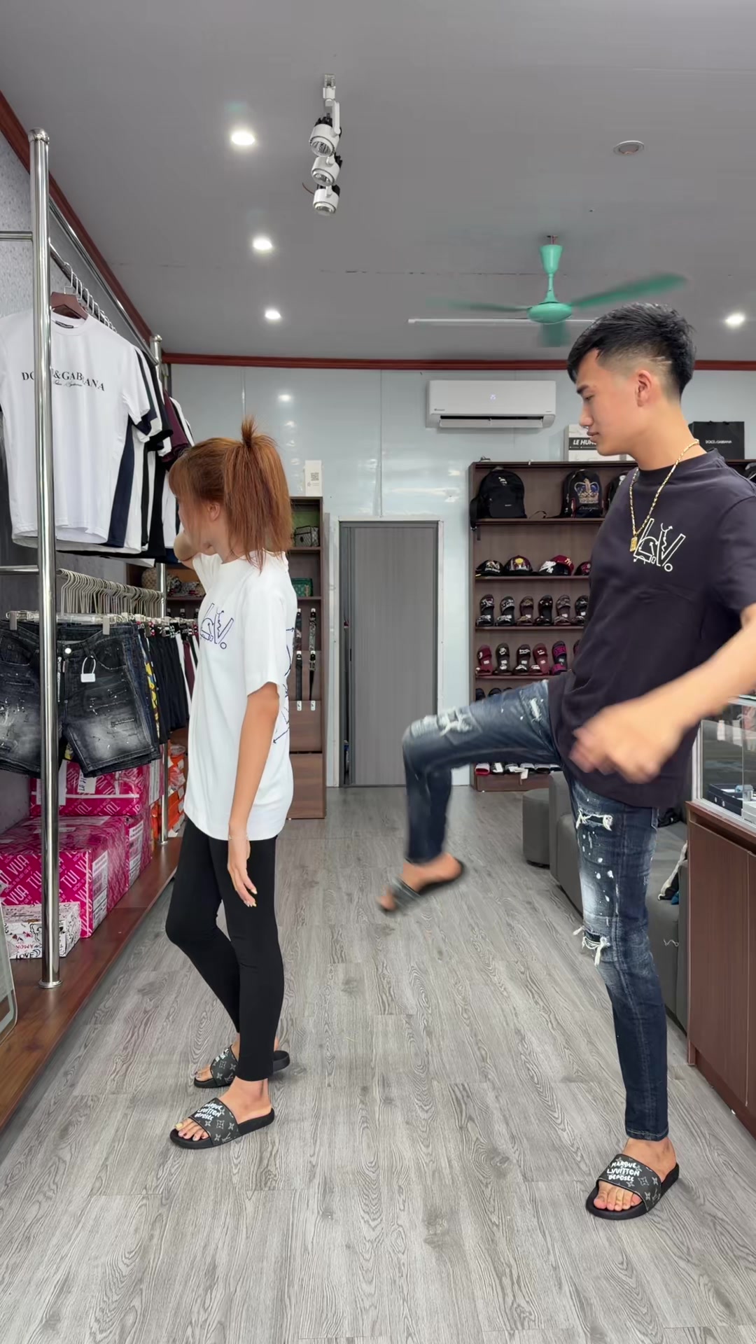 @𝓛𝓮̂ 𝓗𝓾̛𝓷𝓰 𝓞𝓭𝓮𝓻🛍️🌷