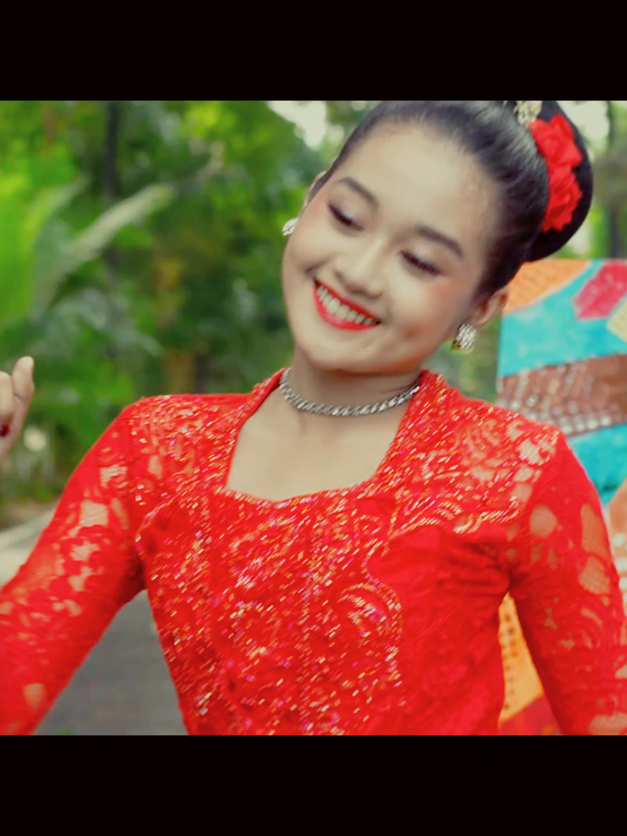 @oi khansa7