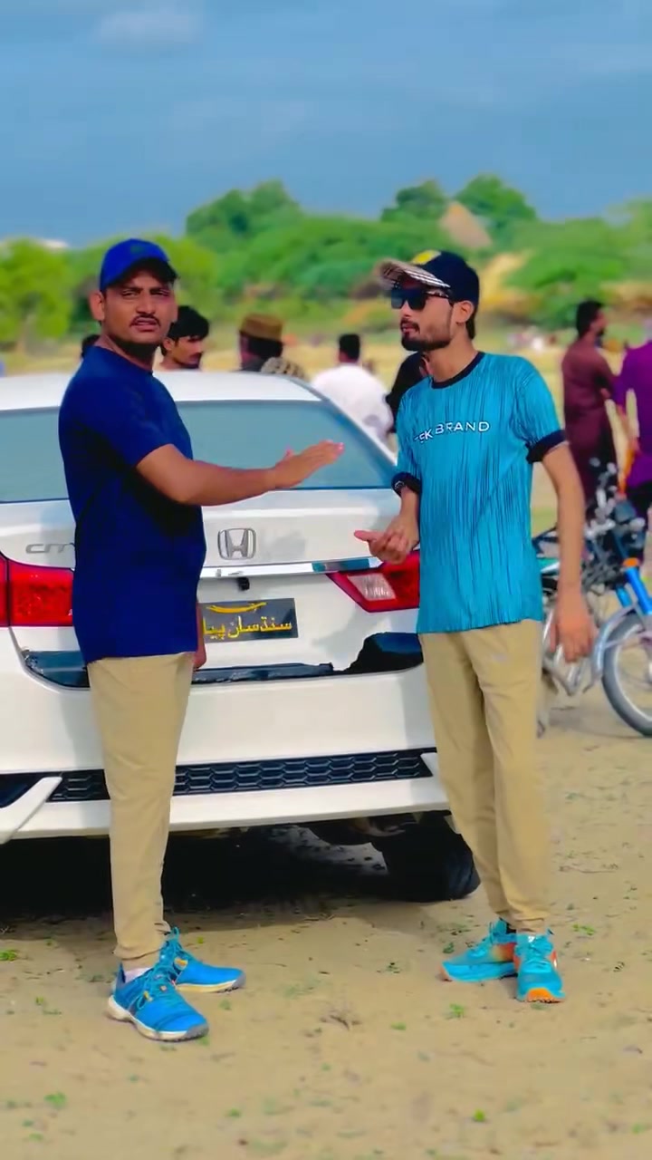 @Arif Kalroo,, 125,,,😎😎