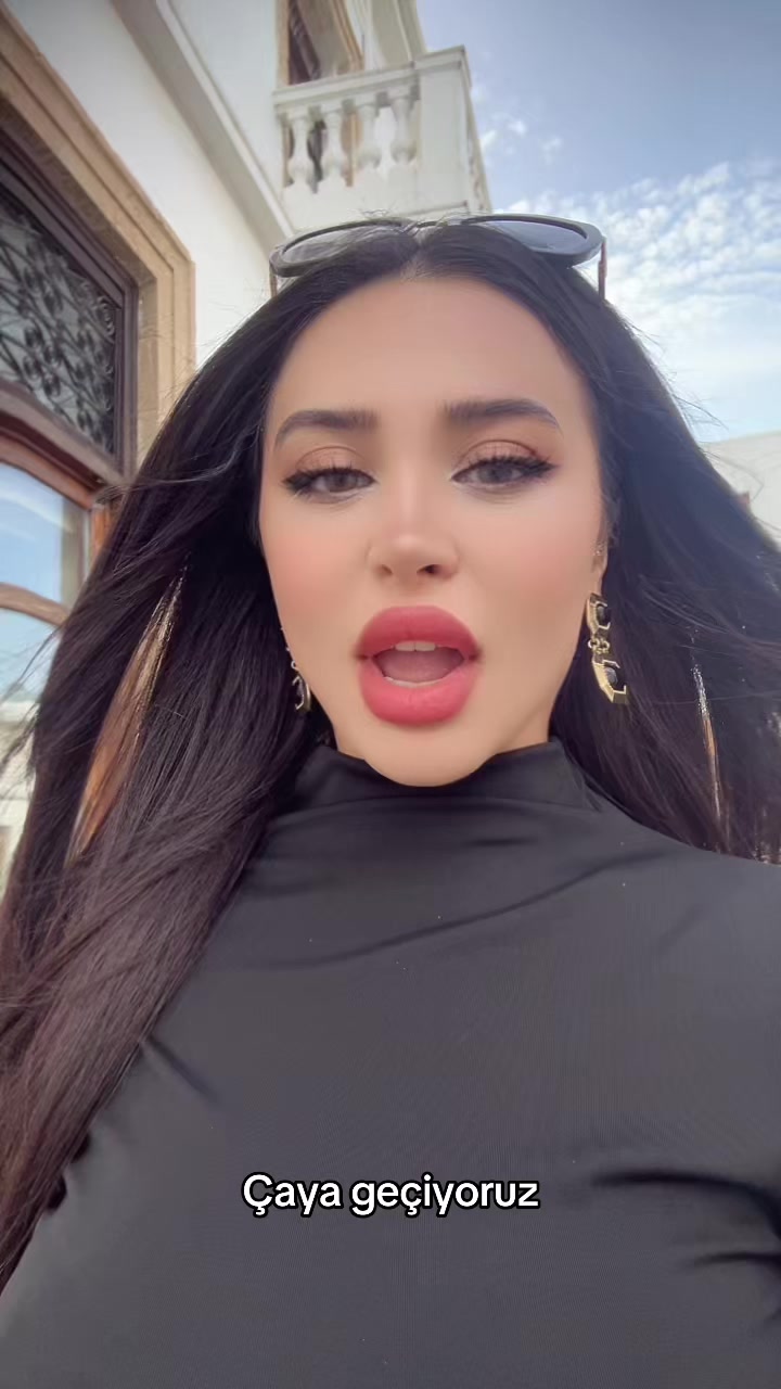 @zeehraatt