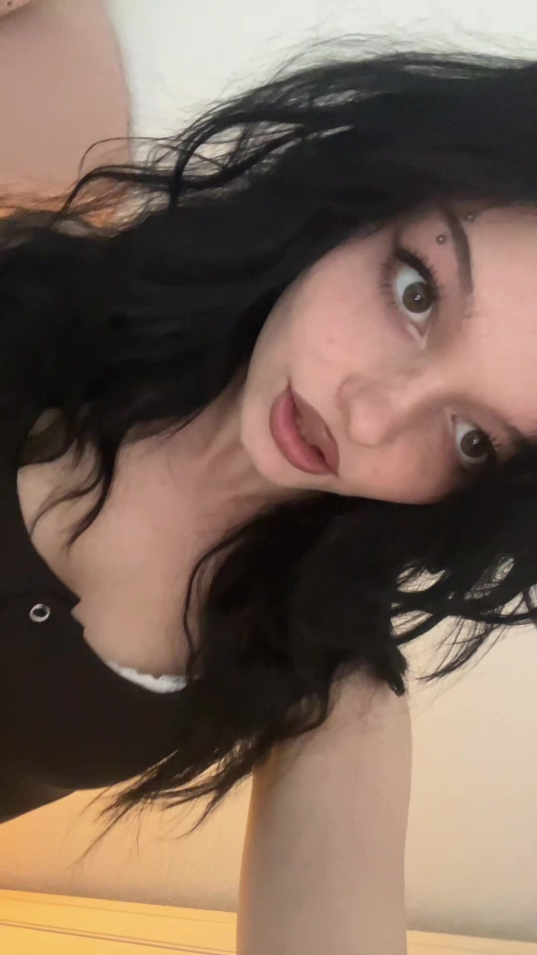 @𝐴𝑑𝑖𝑛𝑎🦇
