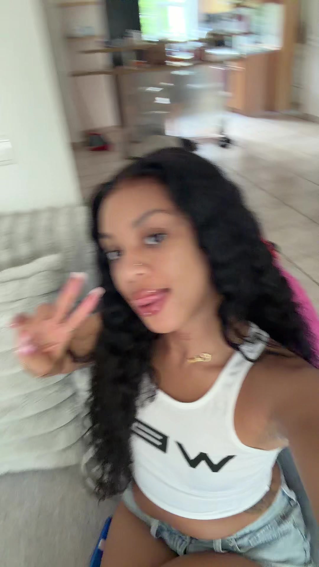 @Charli