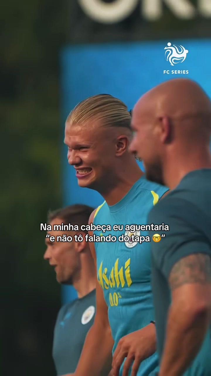 @Loucas por ele 💕👱