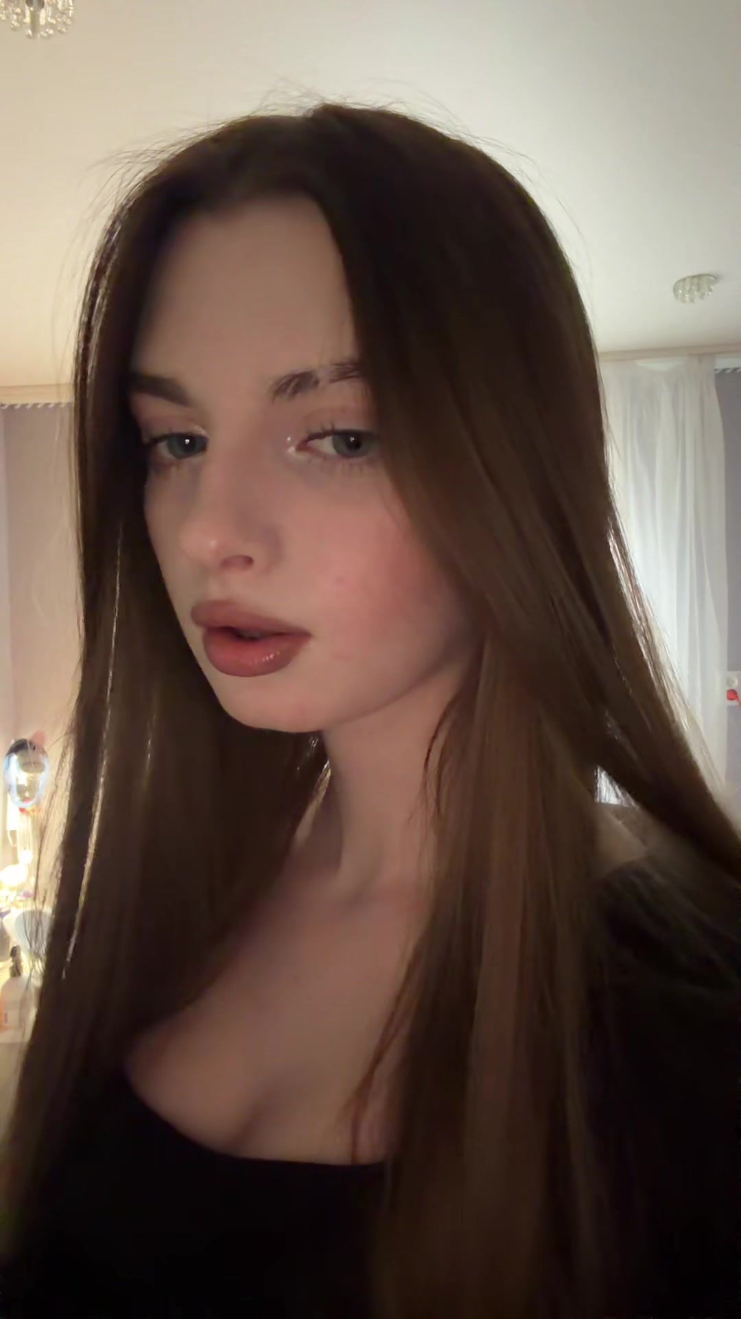 @arisharkk
