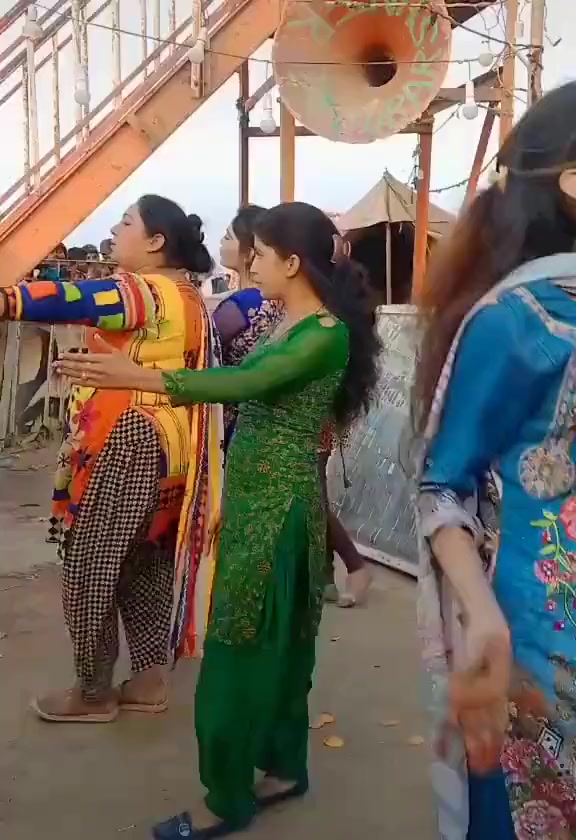 @cute khan